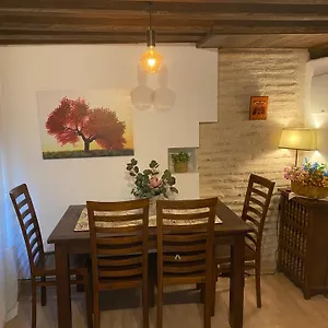 https://domus-alfileritos.besthotelstoledo.com